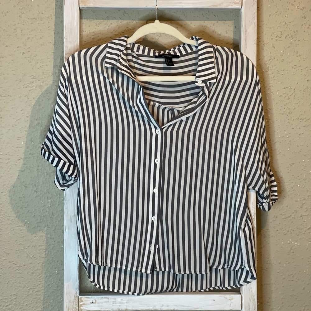 Forever 21 top blouse